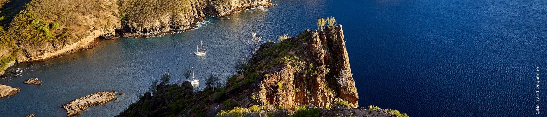 Ua-Pou-island_Marquesas-archipelago