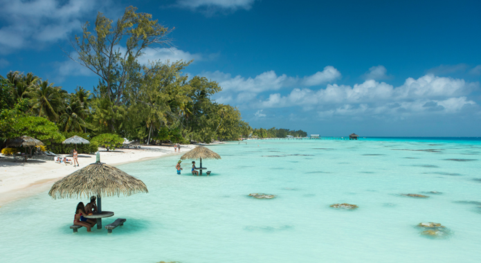 Fakarava-Island_Tuamotu-Archipelago